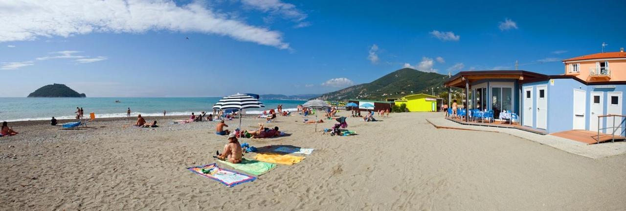 Residence Riviera Albenga Kültér fotó