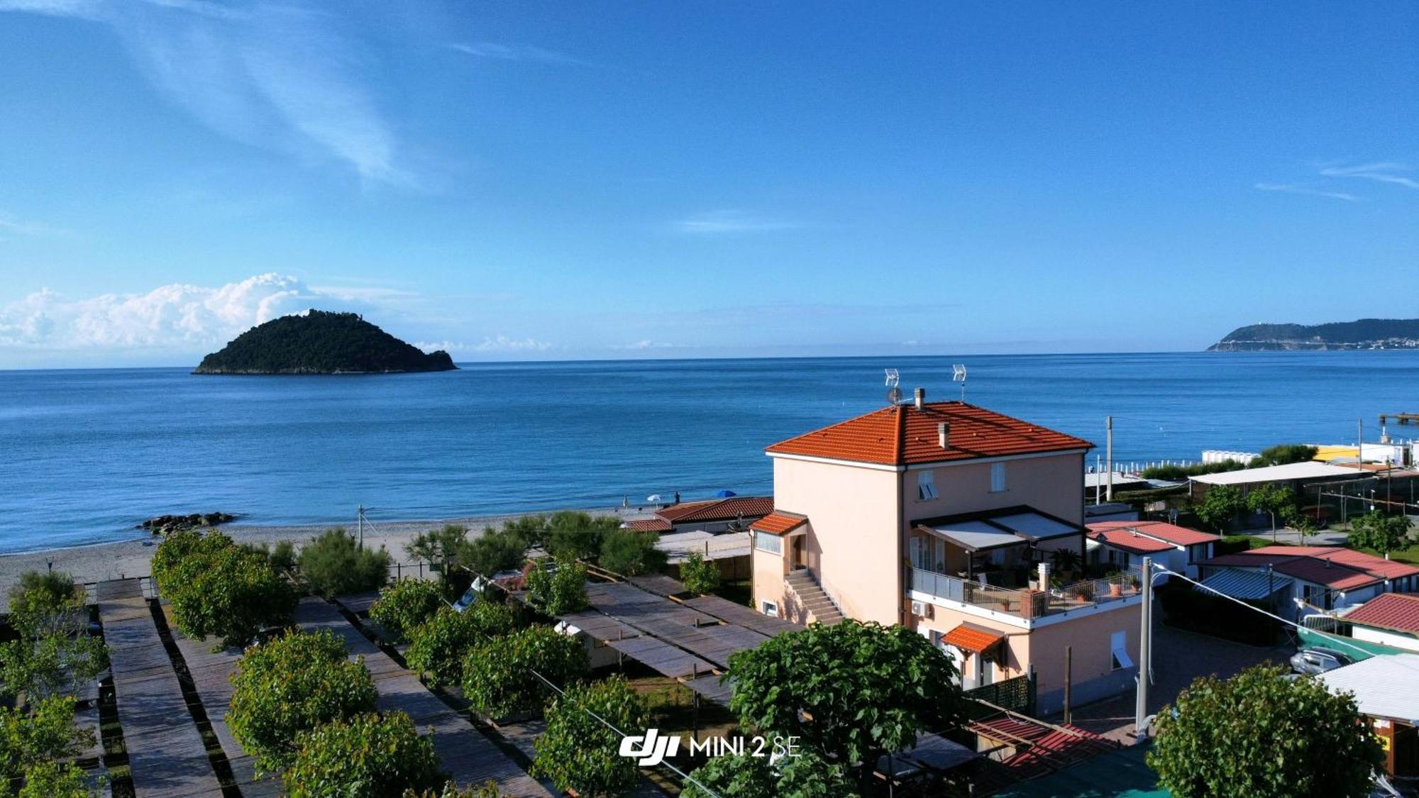 Residence Riviera Albenga Kültér fotó